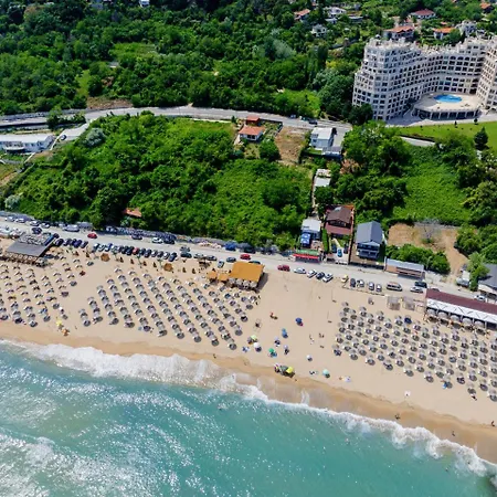 Апартаменти Blu Cabakum Plaza Варна